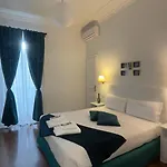 Гостевой дом Suitedream Vatican 4*
